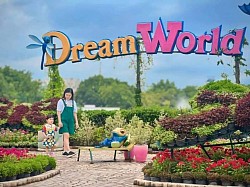 DREAM WORLD